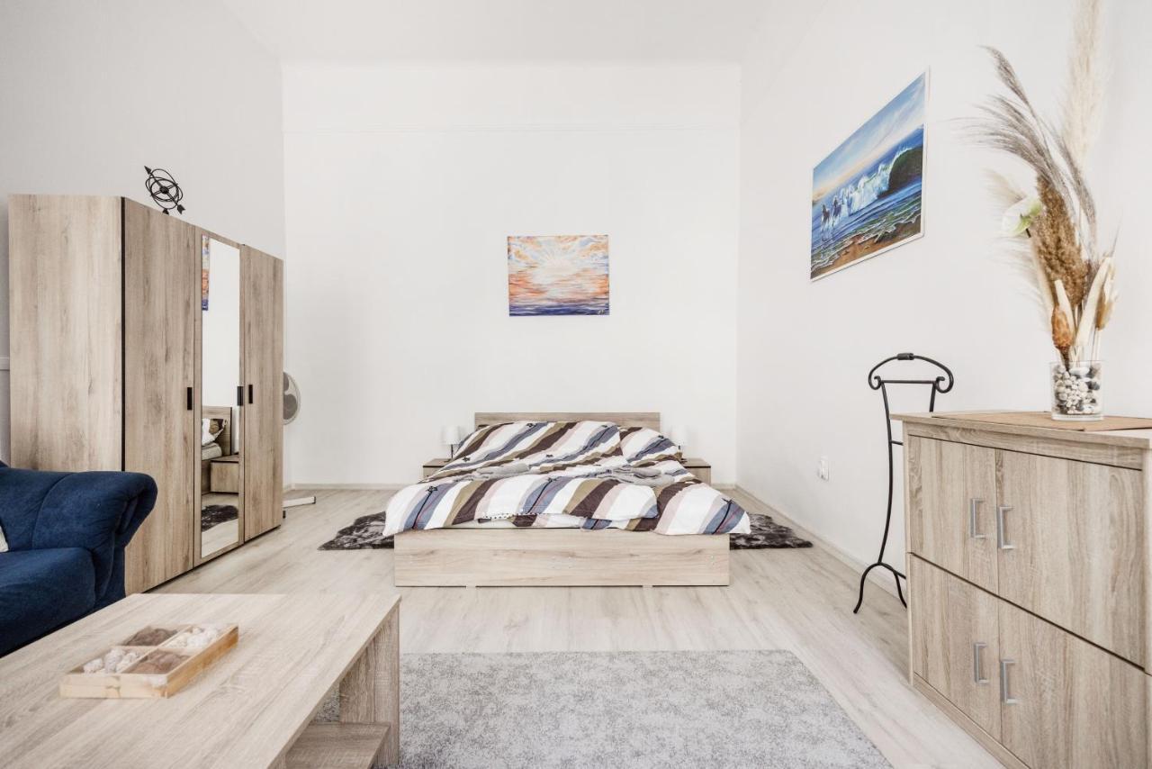 Lovely Studio In The Heart Of Budapest Eksteriør bilde
