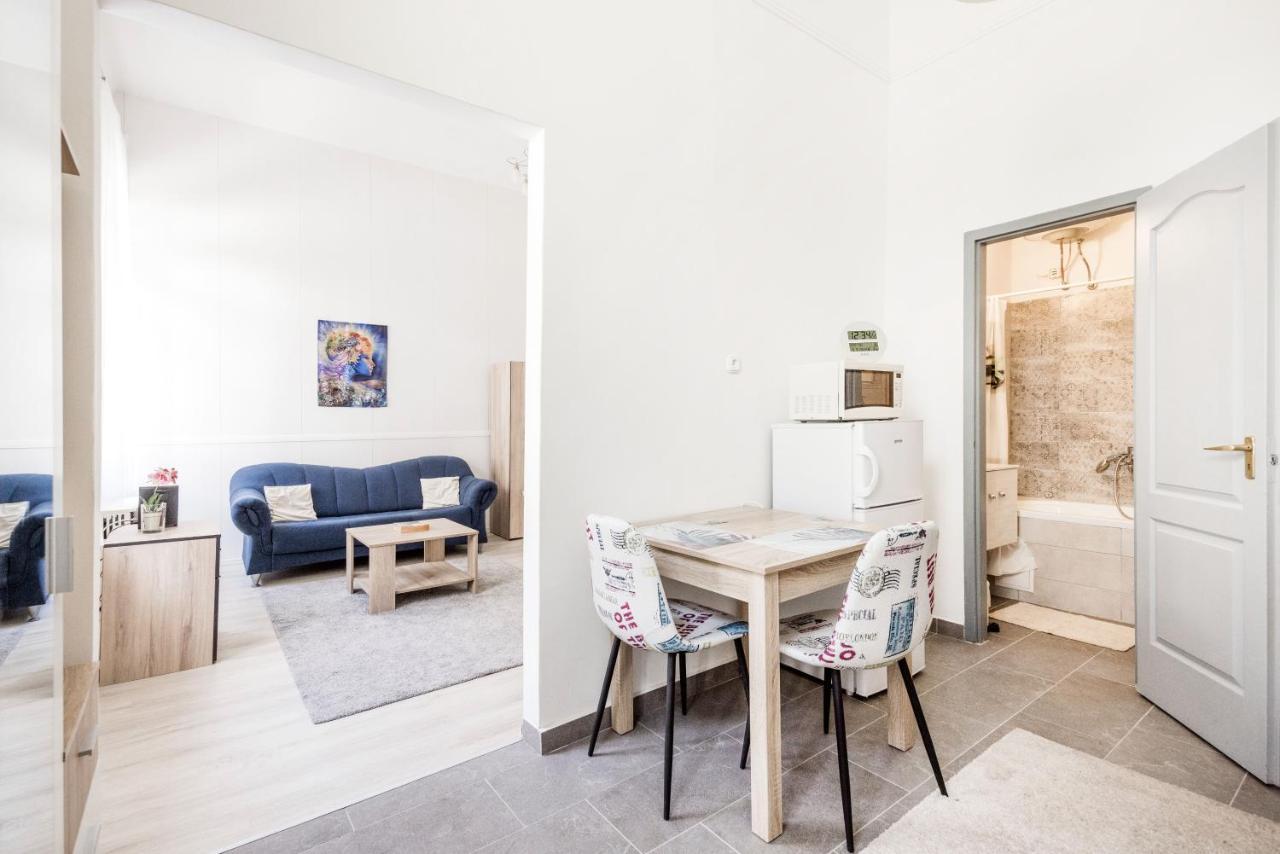 Lovely Studio In The Heart Of Budapest Eksteriør bilde